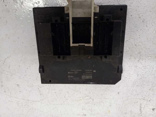 BOITIER BCM VW/AUDI/SEAT/SKODA - Vue 1